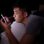 brak snu bezsenność przyczyny